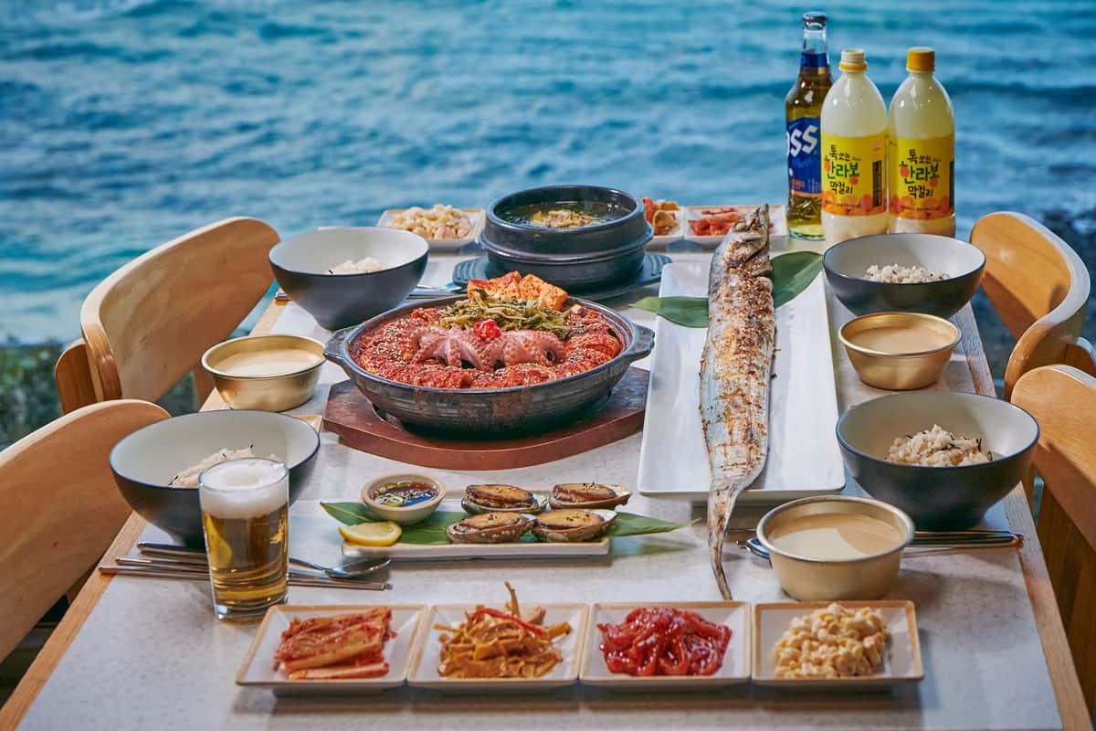 カルチパダ 涯月店 · ハンダムビーチ近郊·オーシャンビュータチウオ料理店