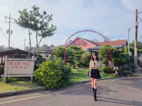 제주 남원 쇠소깍가든소연이네 보말칼국수 착한가격업소 - 제주도 맛집